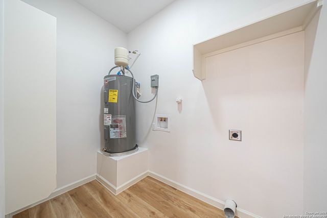 140 Camino Verde, La Vernia, TX 78121