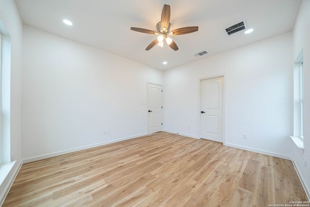 140 Camino Verde, La Vernia, TX 78121