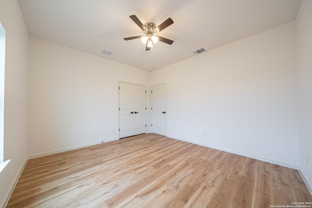 140 Camino Verde, La Vernia, TX 78121