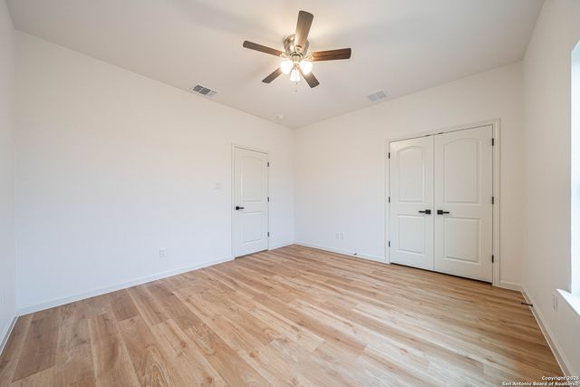 140 Camino Verde, La Vernia, TX 78121