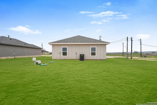 140 Camino Verde, La Vernia, TX 78121