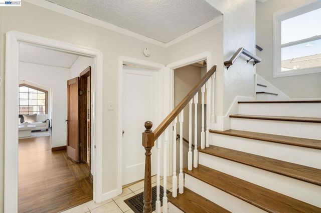 1914 105Th Ave, Oakland, CA 94603