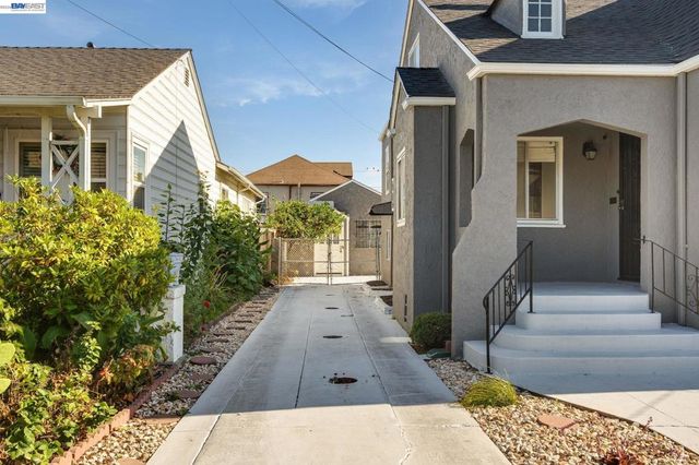 1914 105Th Ave, Oakland, CA 94603