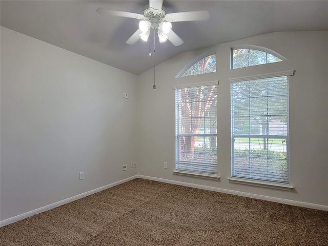 2723 Wild Oak Park Drive, Conroe, TX 77385