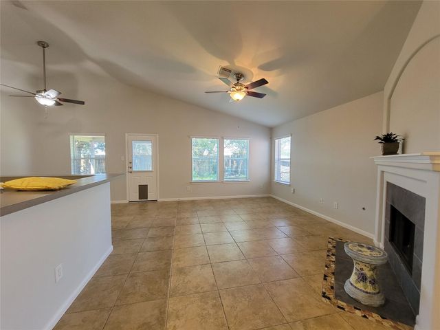 2723 Wild Oak Park Drive, Conroe, TX 77385