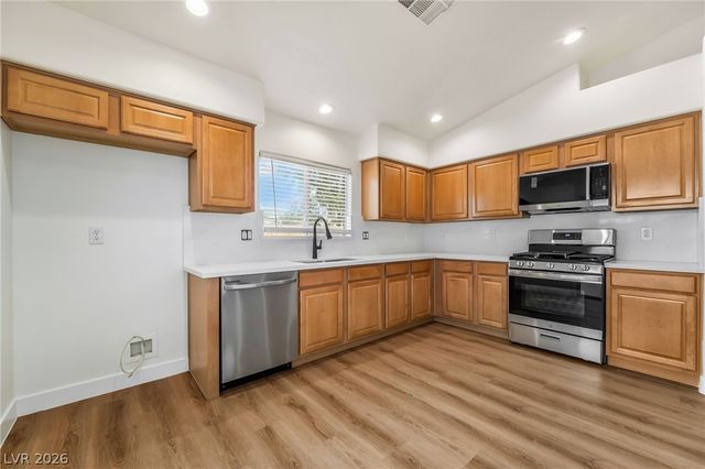 5328 Cholla Cactus Avenue, Las Vegas, NV 89141