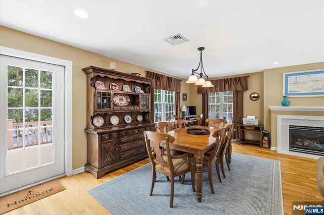 4 Lindeman Avenue, Closter, NJ 07624