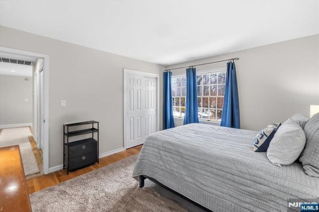 4 Lindeman Avenue, Closter, NJ 07624