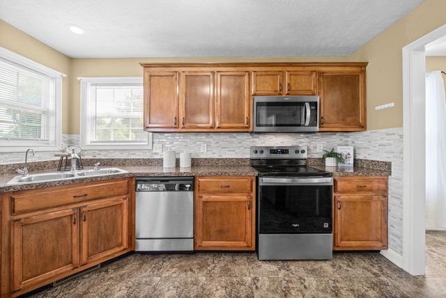 3645 Rocky Top Court, Clarksville, TN 37040