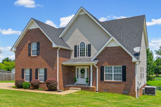 3645 Rocky Top Court, Clarksville, TN 37040