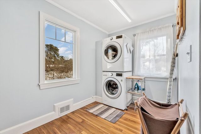 83 Lake Drive, Centerville, MA 02632