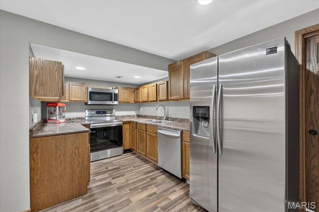 813 E Haven Drive, Waterloo, IL 62298
