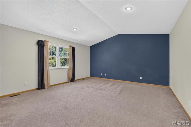 813 E Haven Drive, Waterloo, IL 62298