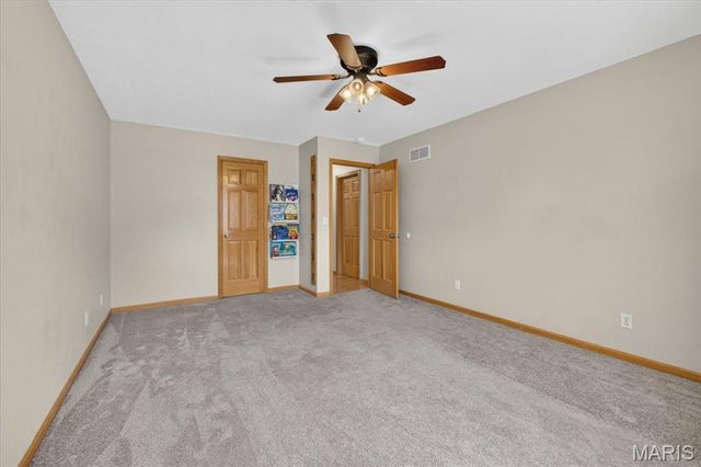 813 E Haven Drive, Waterloo, IL 62298