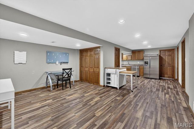 813 E Haven Drive, Waterloo, IL 62298