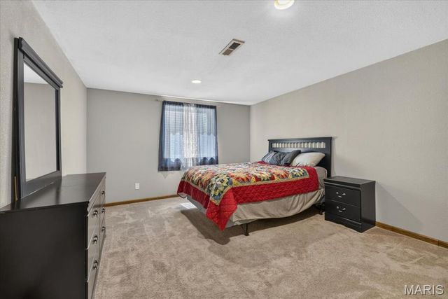 813 E Haven Drive, Waterloo, IL 62298