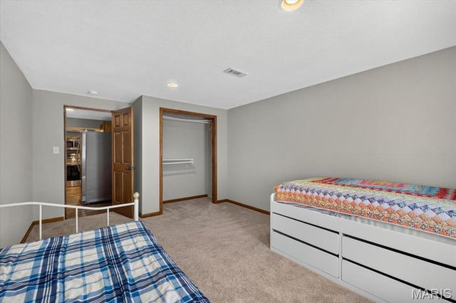 813 E Haven Drive, Waterloo, IL 62298