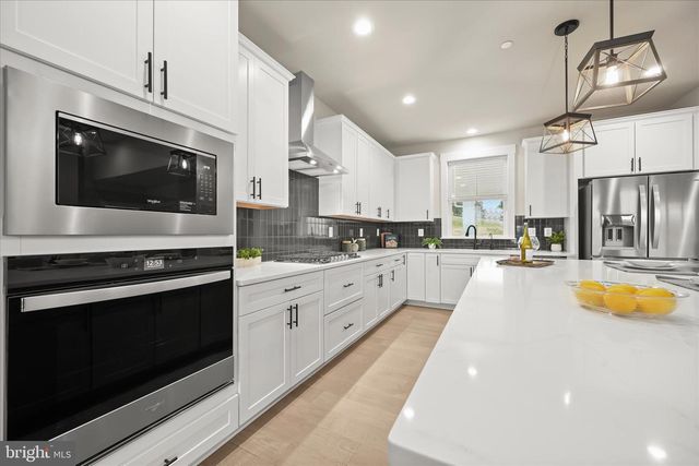 2527A FOURLEAF DR, Finksburg, MD 21048