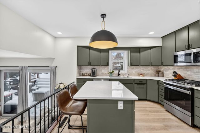 1931 Cherrylawn Drive, Toledo, OH 43614