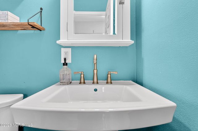 1931 Cherrylawn Drive, Toledo, OH 43614