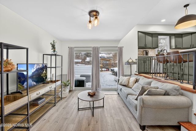 1931 Cherrylawn Drive, Toledo, OH 43614