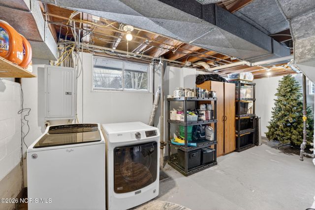 1931 Cherrylawn Drive, Toledo, OH 43614