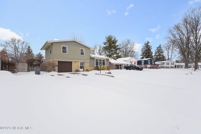 1931 Cherrylawn Drive, Toledo, OH 43614