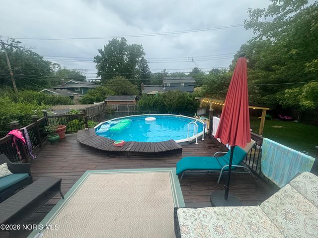 1931 Cherrylawn Drive, Toledo, OH 43614