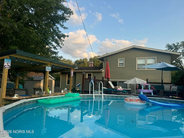 1931 Cherrylawn Drive, Toledo, OH 43614