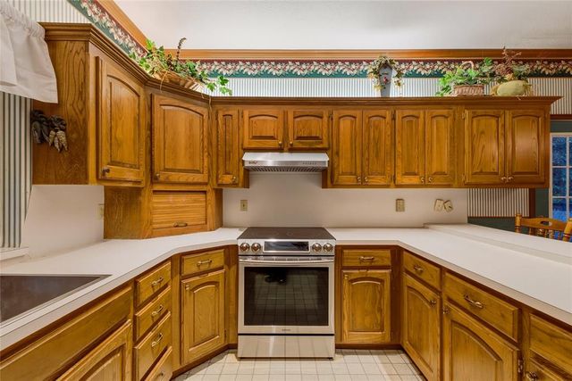 3333 Everett Drive, Edmond, OK 73013