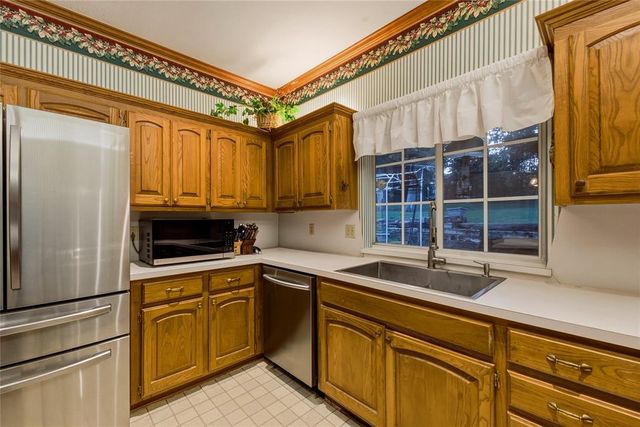 3333 Everett Drive, Edmond, OK 73013