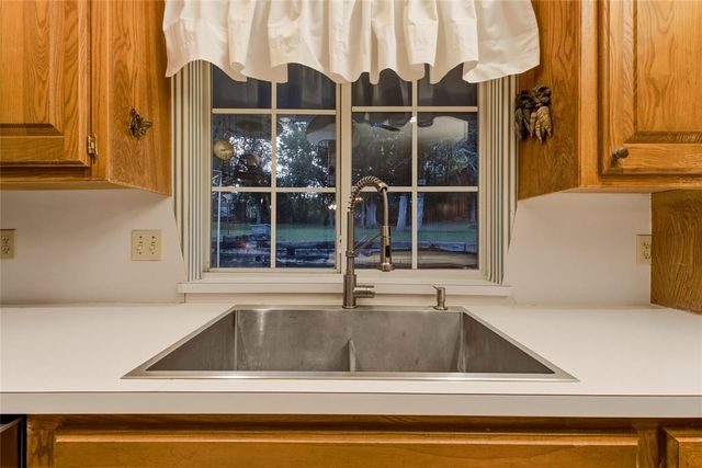3333 Everett Drive, Edmond, OK 73013