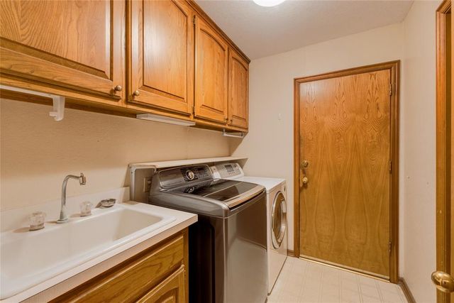 3333 Everett Drive, Edmond, OK 73013