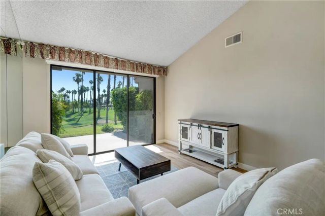 39856 Narcissus, Palm Desert, CA 92211