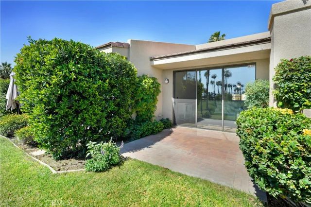 39856 Narcissus, Palm Desert, CA 92211