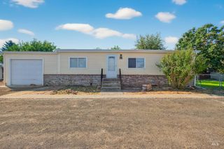 3212 1/2 5th St 1, Lewiston, ID 83501