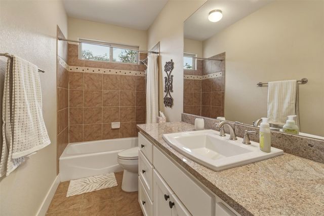 320 Park LN, Burnet, TX 78611
