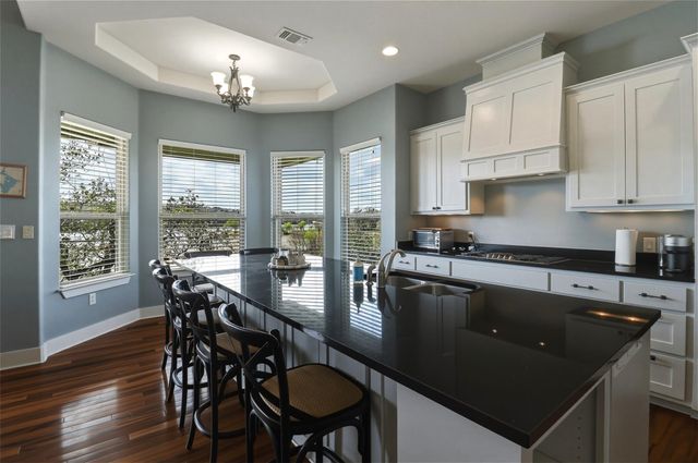 320 Park LN, Burnet, TX 78611