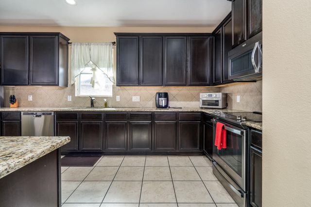 18879 Atascosa Trail, Magnolia, TX 77355