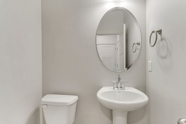 4572 E FLOWER PT, Eagle Mountain, UT 84005