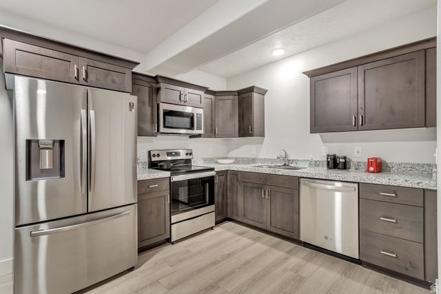 4572 E FLOWER PT, Eagle Mountain, UT 84005
