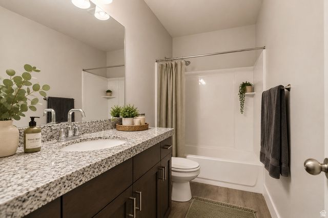 4572 E FLOWER PT, Eagle Mountain, UT 84005