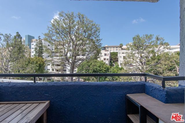 10982 Roebling Avenue 347, Los Angeles, CA 90024
