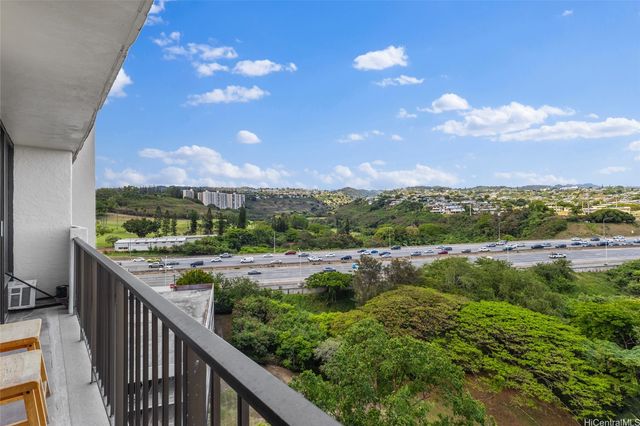 98-500 Koauka Loop 14C, Aiea, HI 96701