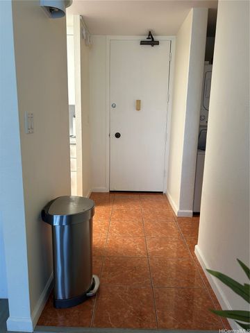 98-500 Koauka Loop 14C, Aiea, HI 96701