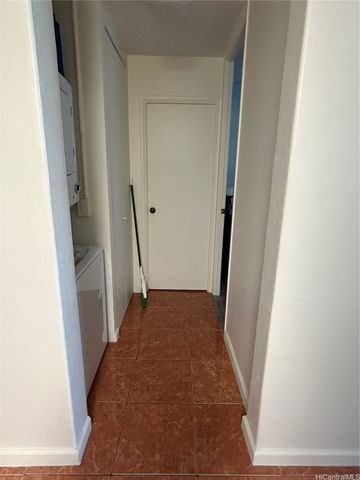 98-500 Koauka Loop 14C, Aiea, HI 96701