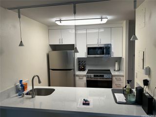 98-500 Koauka Loop 14C, Aiea, HI 96701