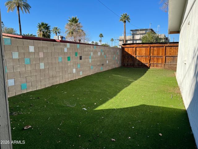 4250 N 27TH Street 4, Phoenix, AZ 85016