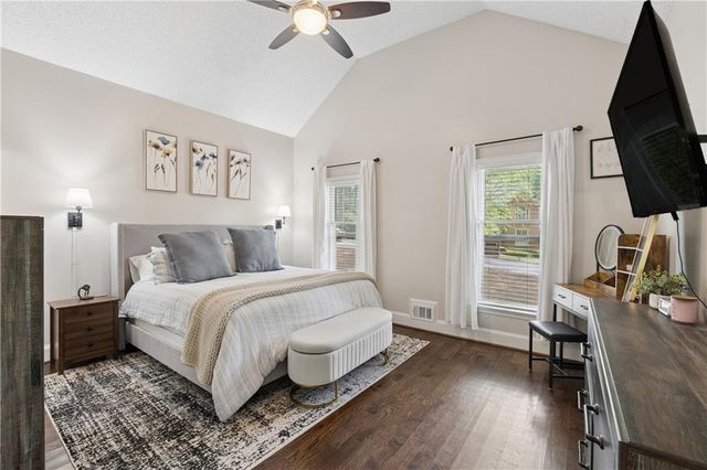 100 Weatherburne Drive, Roswell, GA 30076
