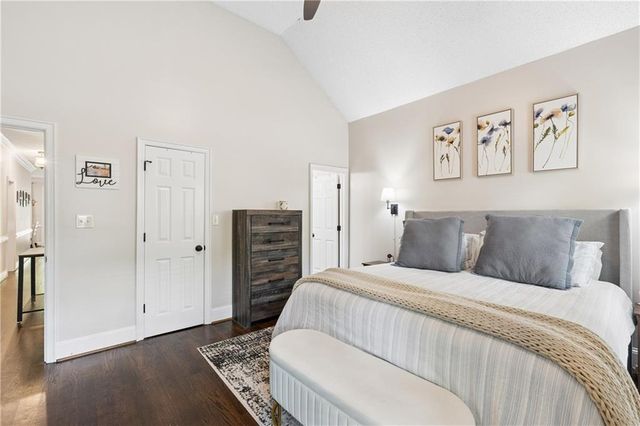 100 Weatherburne Drive, Roswell, GA 30076